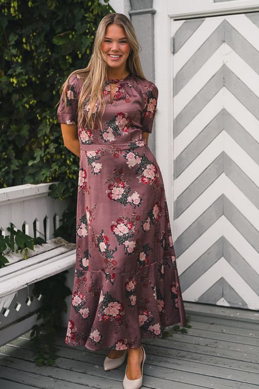 Samira Dress Velvet Roast