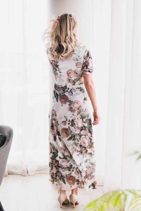Faye Dress Pale Bouquet 