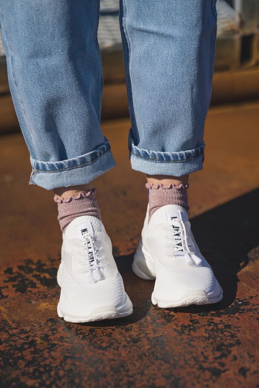 Match Sneakers White 