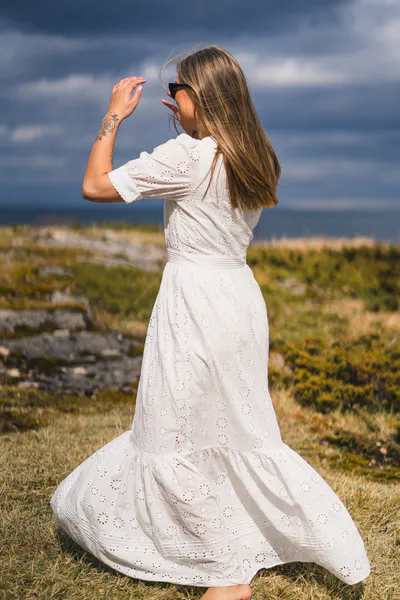 Bilde av Delia Dress White 