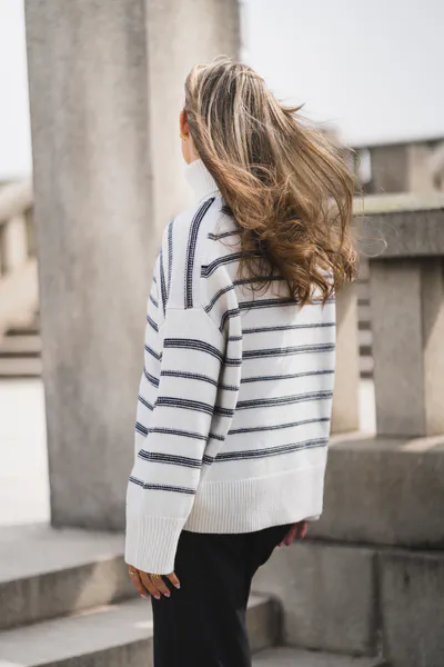 Hovedbilde Sakeiku Stripe Turtleneck 11250 Clear Cream ...