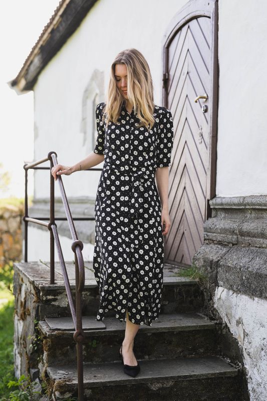 Charlotte Floral Creme Fleur Black 