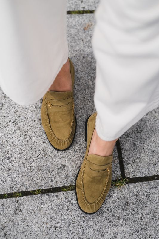 Muse Suede Khaki/Olive 