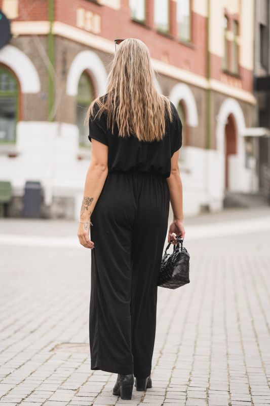 Galdria Jumpsuit Black 