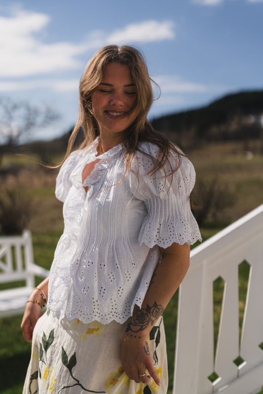 Talise Emb Blouse White 