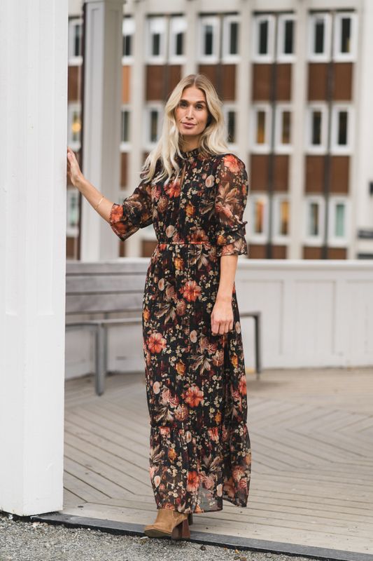Bloom Dress Bouquet 