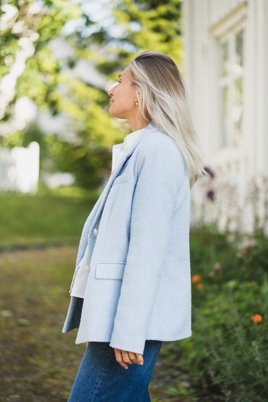 Petra LS Boucle Blazer Skyway 