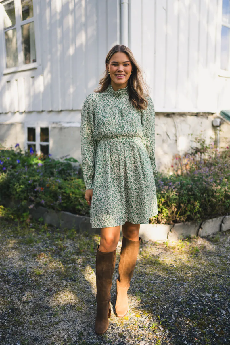 Astrid Dress Green Flower 