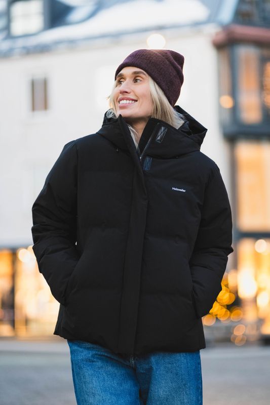 Besseggen Light Short Black 