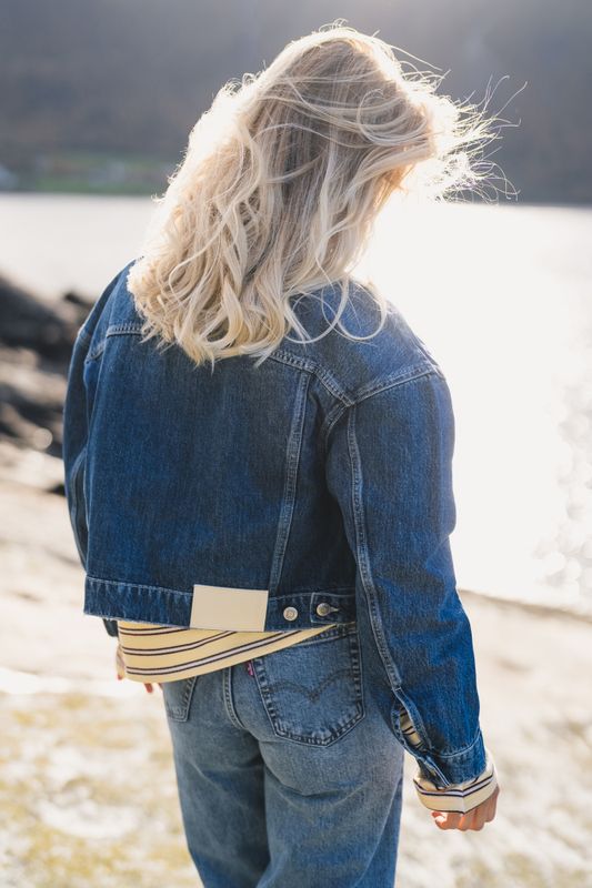 W Cropped Denim Jacket Blue 