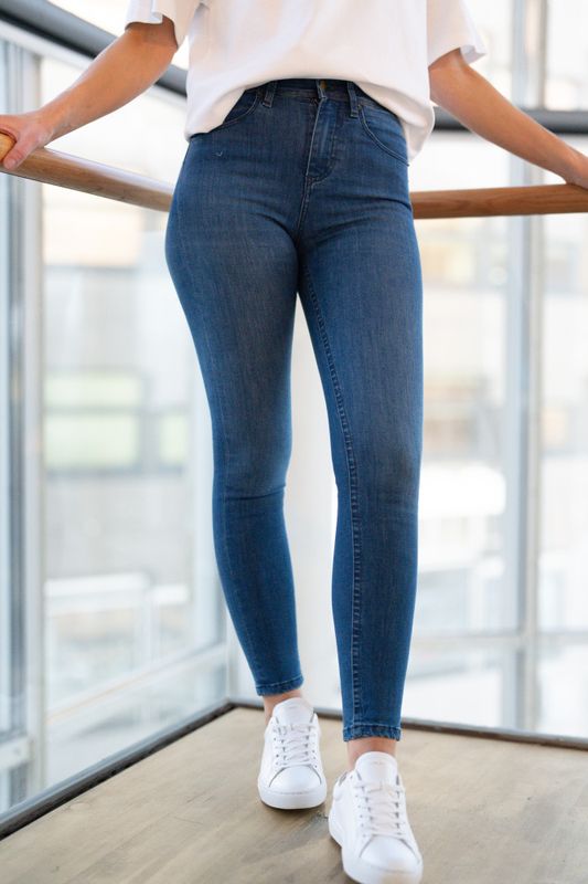 Celia Leia Teal Stone