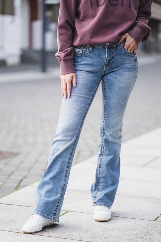 Rainbow Becca Big T Flap Medium Wash 