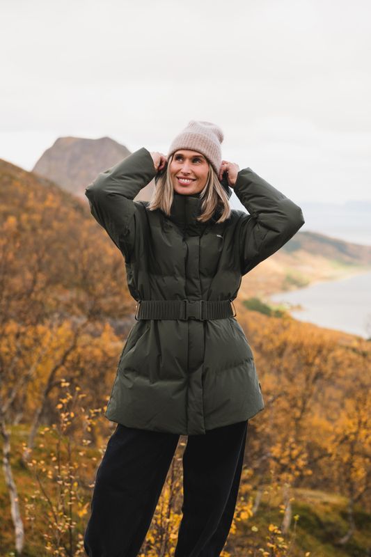 Besseggen Light Down Jacket Dark Green 