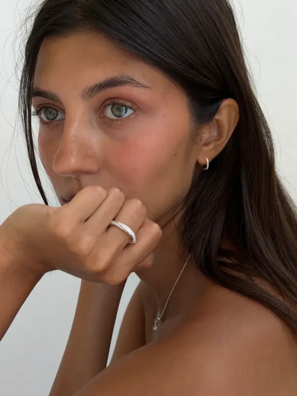 Ora Twisted Ring Silver 