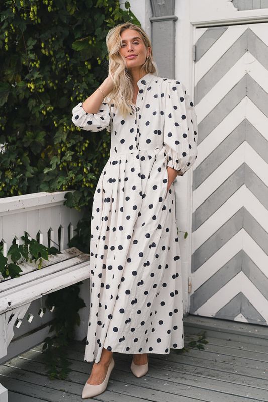 Elvira Dress Dots 