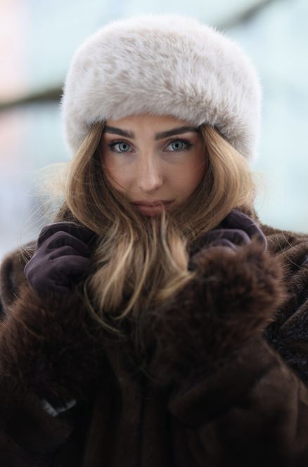 Hovedbilde Faux Fur Head Band Beige