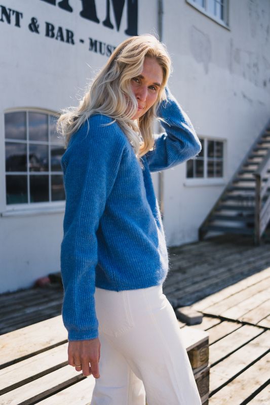 Amalie Cardigan Quiet Harbor 