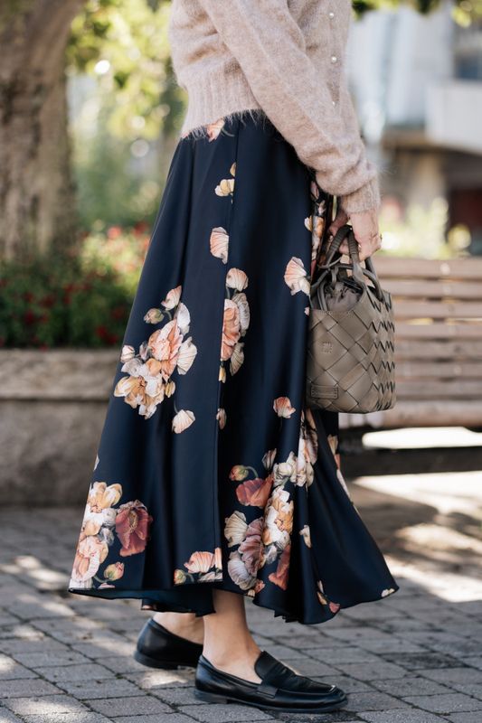 Savannah Skirt Poppy Bouquet