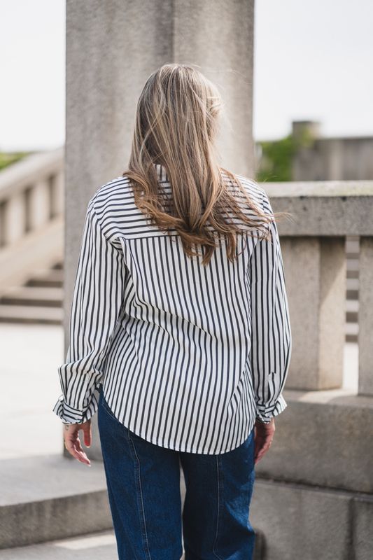 Cilia Shirt Black Stripe 