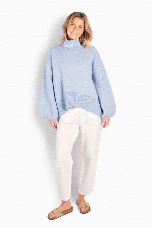 Fam Patch Short Sweater Skyway 