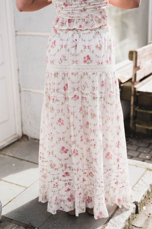 Fippo Spring Flower Skirt Offwhite 