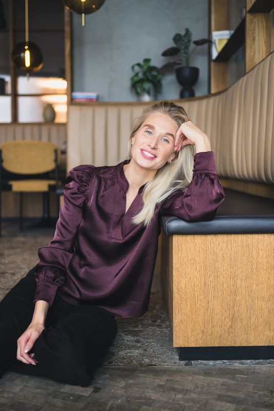 Rosslyn Heavy Sateen Blouse Burgundy