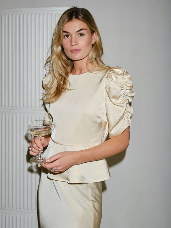 Benua Heavy Sateen Blouse Light Yellow 