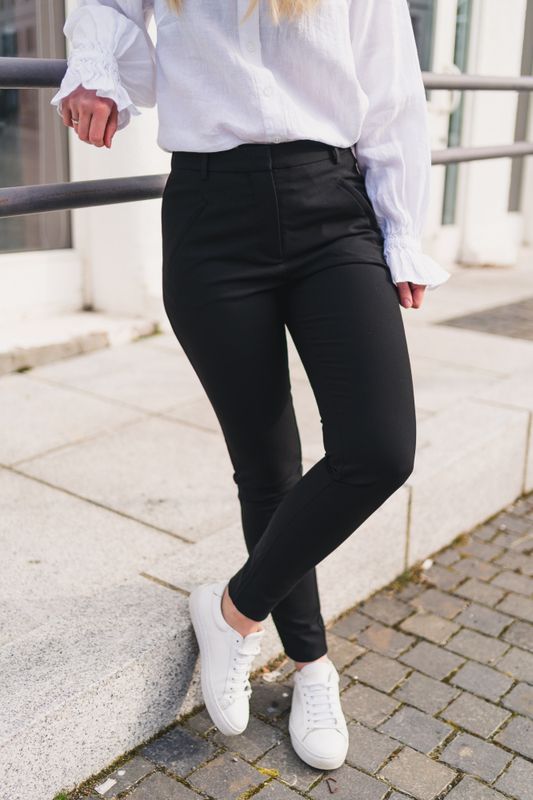 Angelie Pure 285 Black