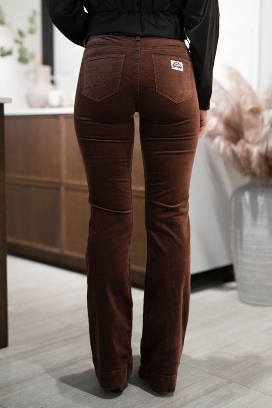 Flare Mahogany 