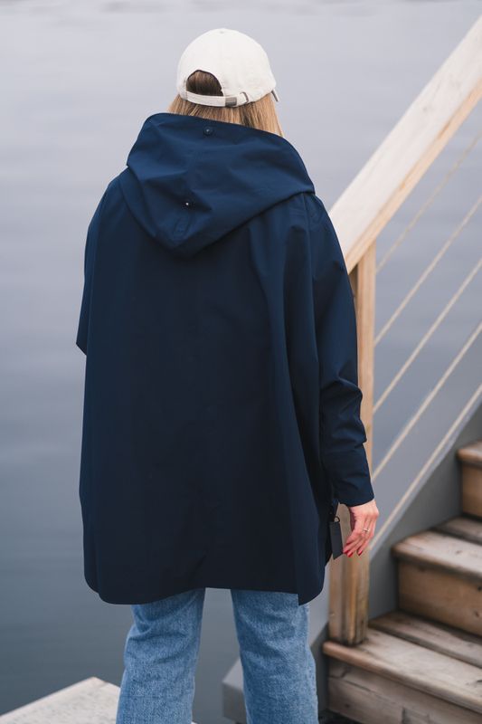 Bergen Poncho Dark Navy