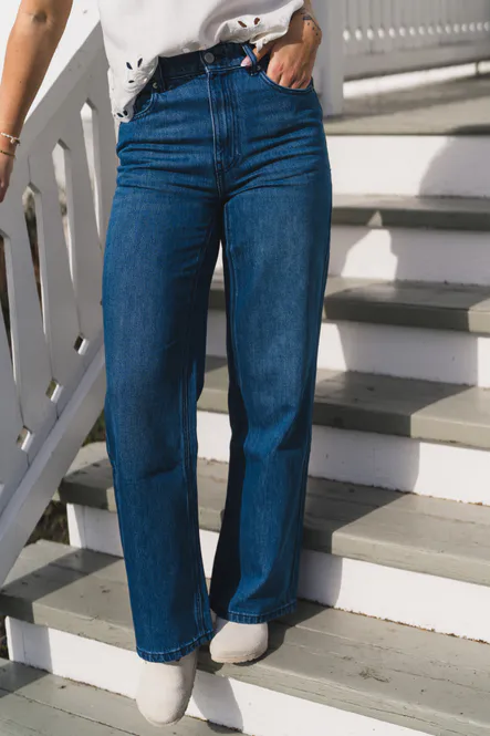 Hovedbilde Cecilie HW Pants Mid Blue Wash 