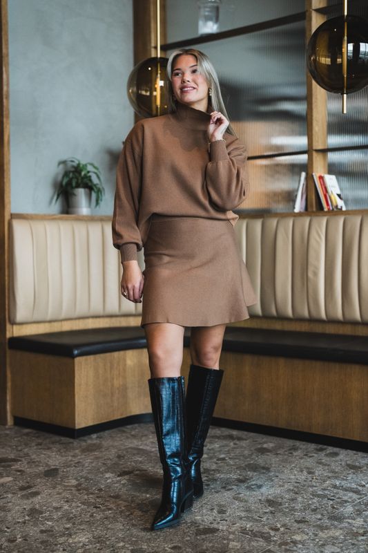 Mercy East M Pullover Toasted Coconut