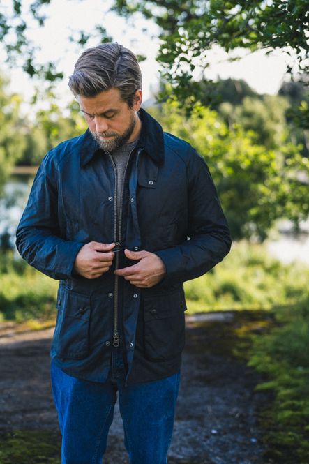 Hovedbilde Ashby Wax Jacket Navy 