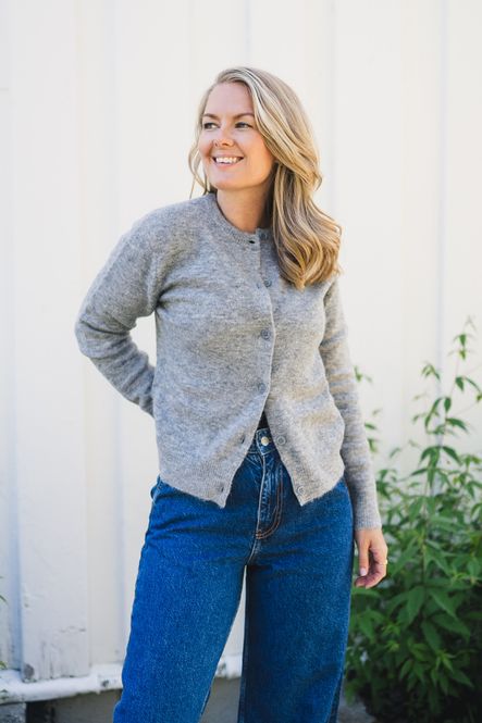 Hovedbilde Nor Short Cardigan 7355 Grey Melange 