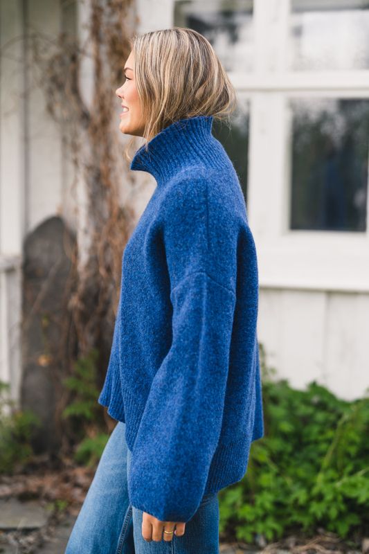 Fam Patch Short Sweater True Navy 