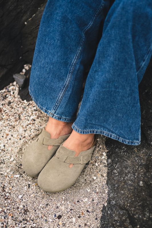 Boston BS Faded Khaki Regular Fit