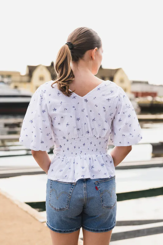 Sapura Flower Dobby Blouse Blue Flower 