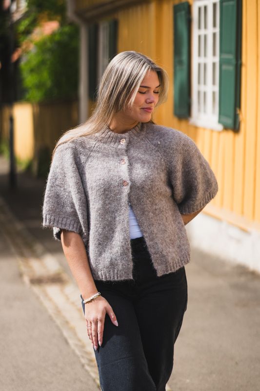 Benuta Fluffy Knit Cardigan Beige Melange 