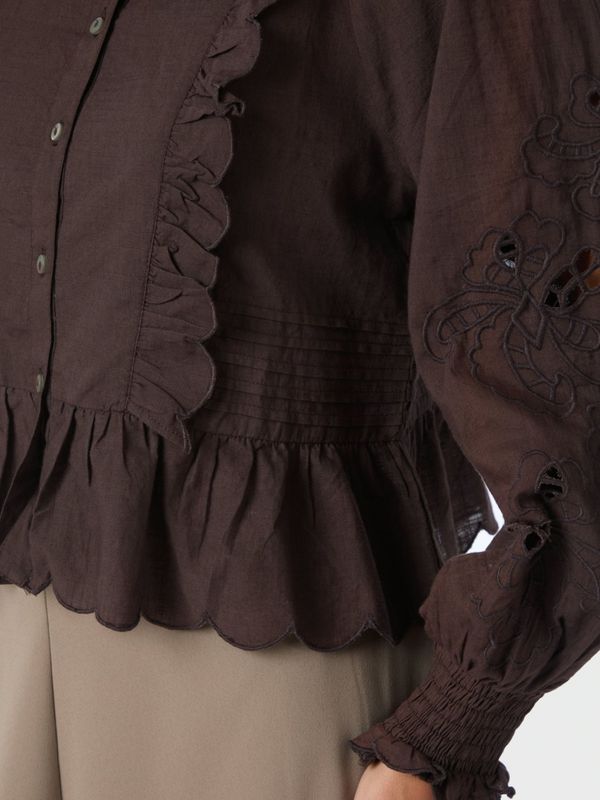 Petrine Embroidery Blouse Dark Brown 