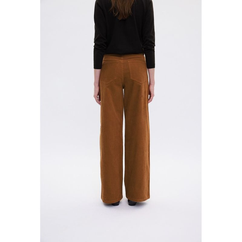Abby 393 Corduroy Wengé Regular 