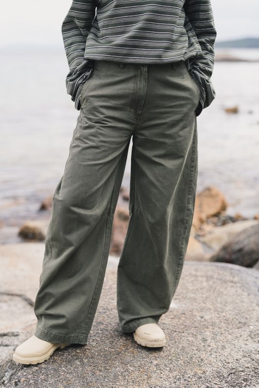 Ruby Barrel Trousers Dark Green 