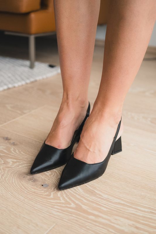 Maralyn Slingback Smoth Faux Leather Black 