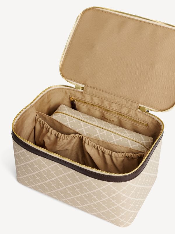 Bae Beauty Cosmetics Case Feather 