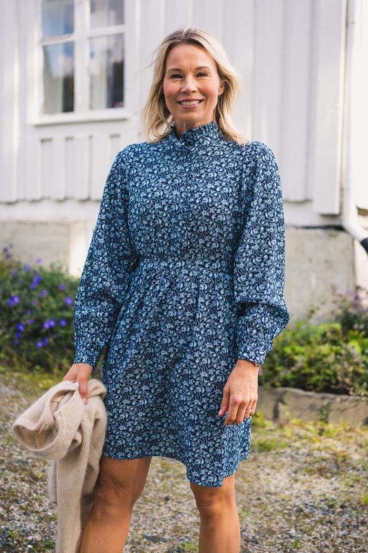 Astrid Dress Cry Blue Flower