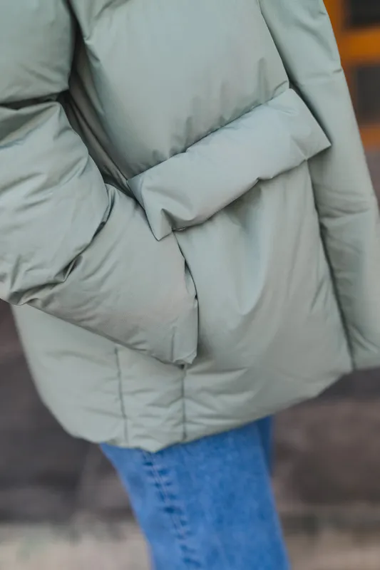 Besseggen Down Jacket Green 