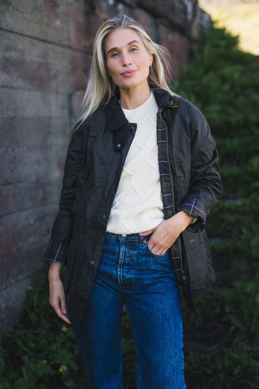 Classic Beadnell Wax Jacket Olive 