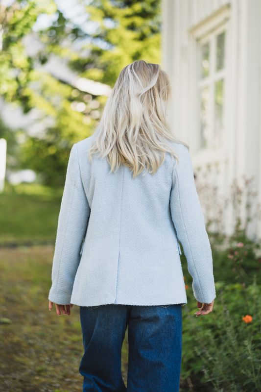 Petra LS Boucle Blazer Skyway 