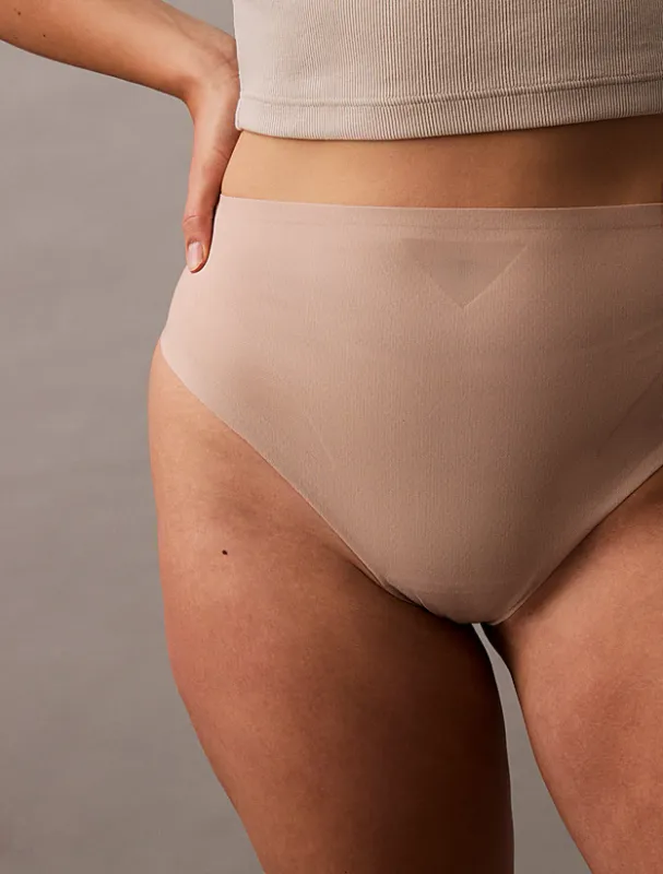 Sculpted Firm Mesh Thong Cedar  