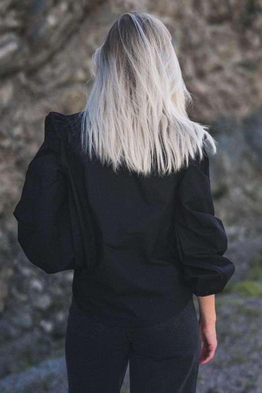 Infinity Blouse Black 