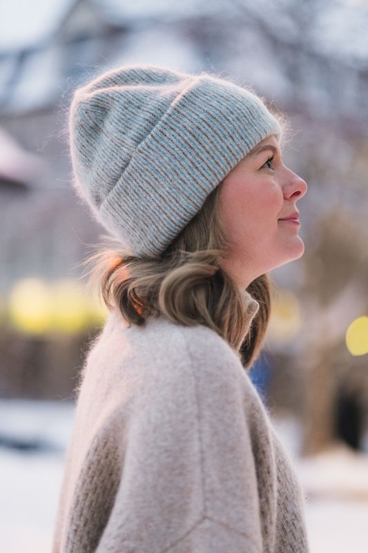 Hypnotized Beanie Blue Stripe